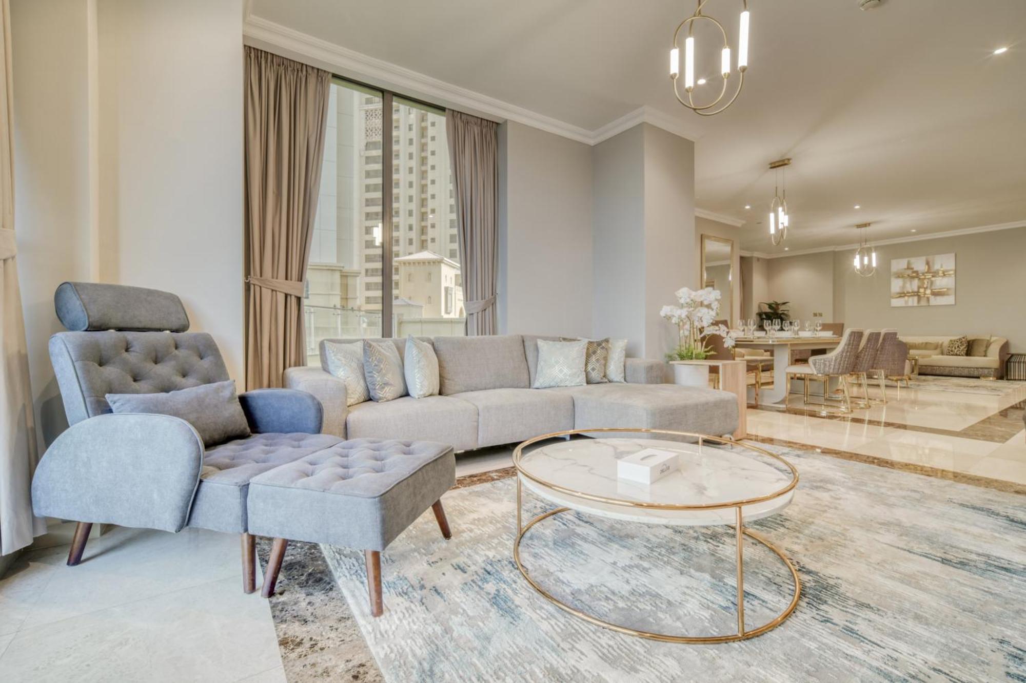 Luxurious 4 Bedroom Duplex With Terrace & Sea View Дубай Екстериор снимка
